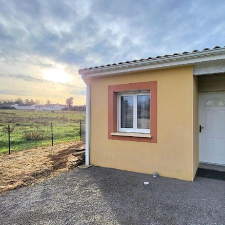 Logement Thermale Et De Tourisme Les Acacias 6 Jonzac Extérieur photo