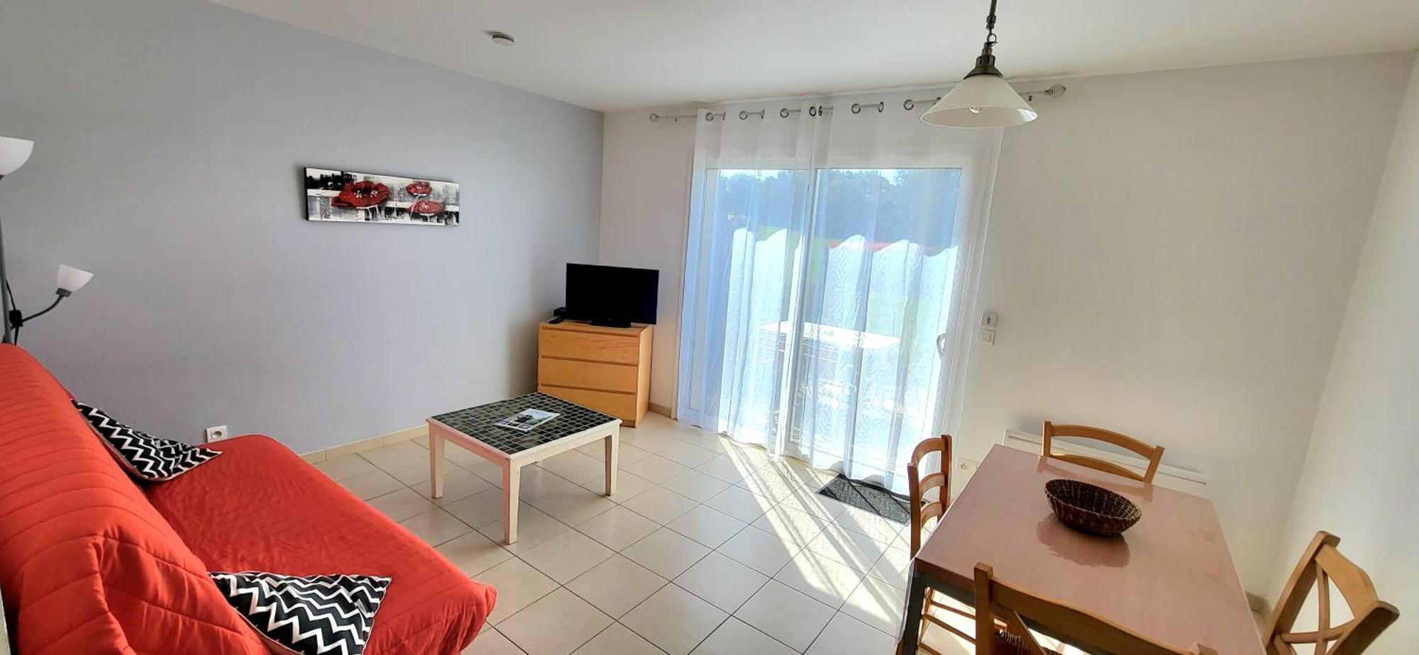 Logement Thermale Et De Tourisme Les Acacias 6 Jonzac Extérieur photo